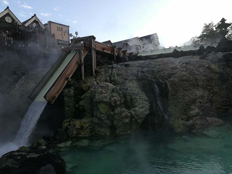 次は日本三名泉の一つ草津温泉へ 一番有名だと思われる湯畑源泉